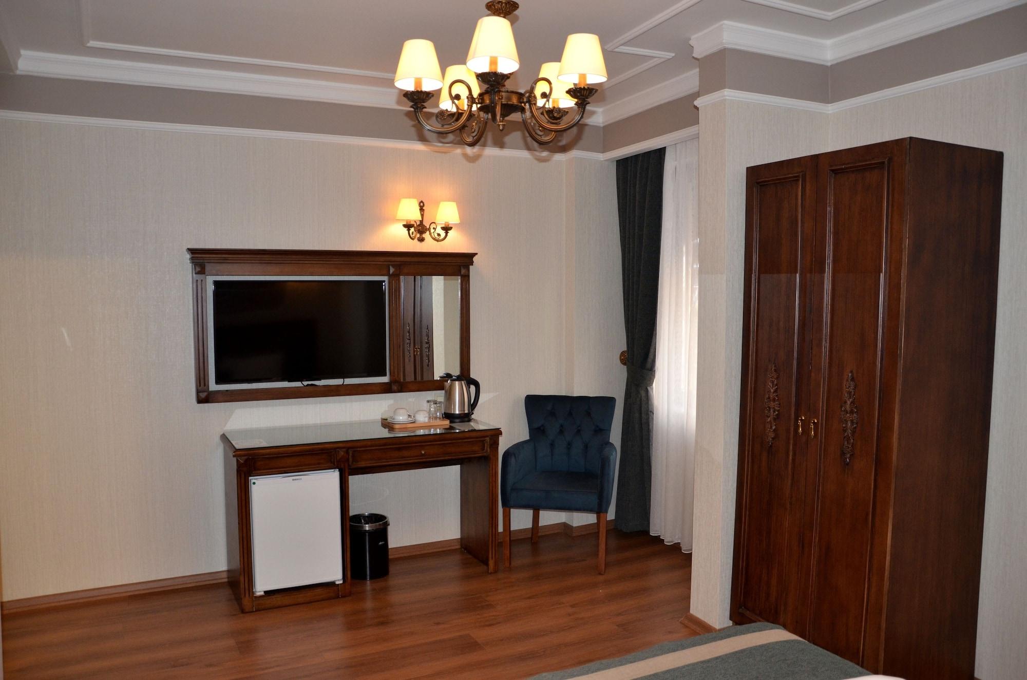 Ahmet Efendi Konagi Hotel Истанбул Екстериор снимка A room at the hotel