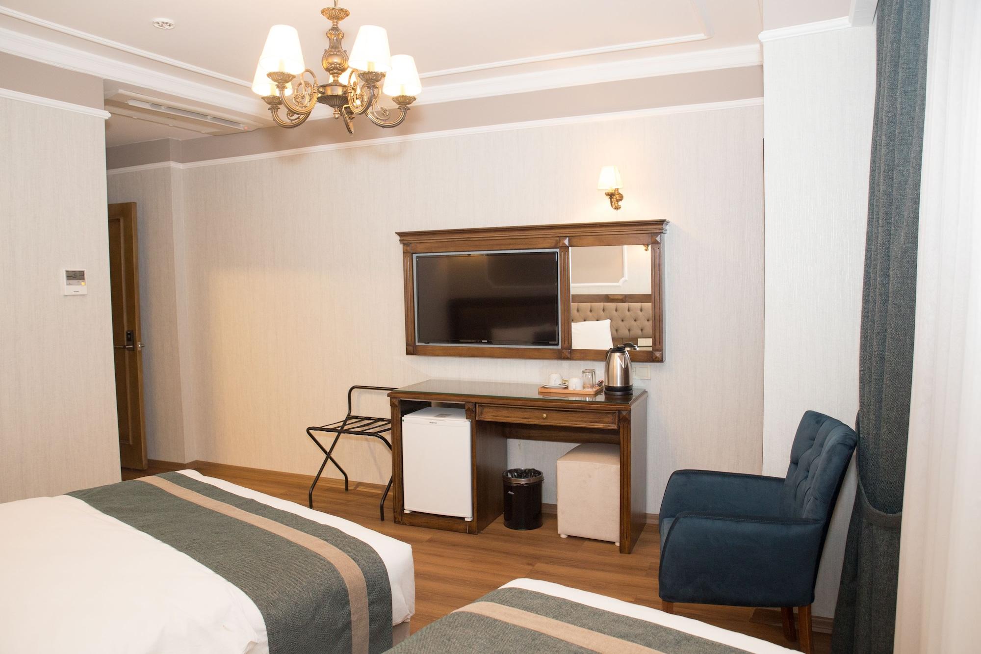 Ahmet Efendi Konagi Hotel Истанбул Екстериор снимка A room at the hotel