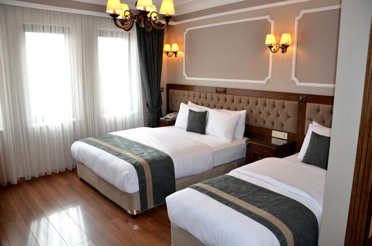 Ahmet Efendi Konagi Hotel Истанбул Екстериор снимка A room at the hotel