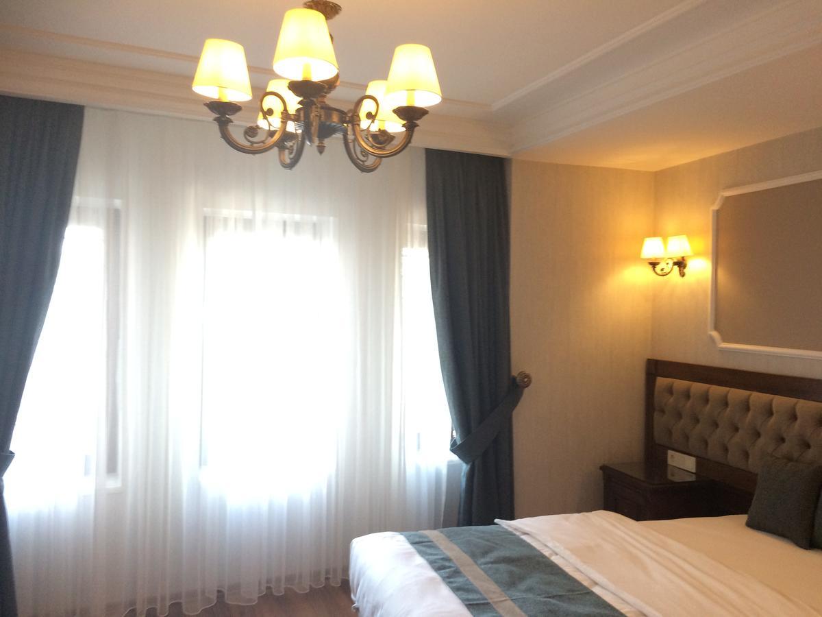 Ahmet Efendi Konagi Hotel Истанбул Екстериор снимка A bedroom at the hotel
